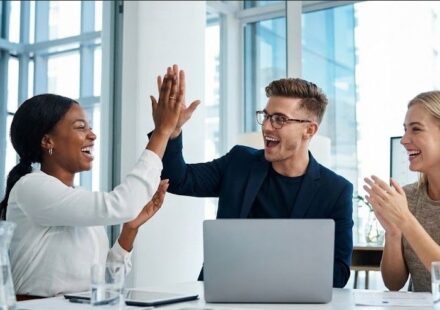 How Much Money Can You Realistically Earn Using AI